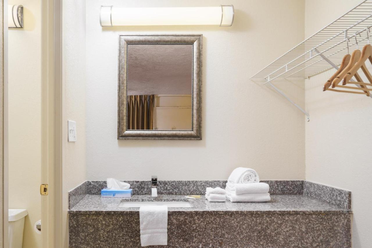 Americana Inn A Travelodge By Wyndham Pigeon Forge Luaran gambar