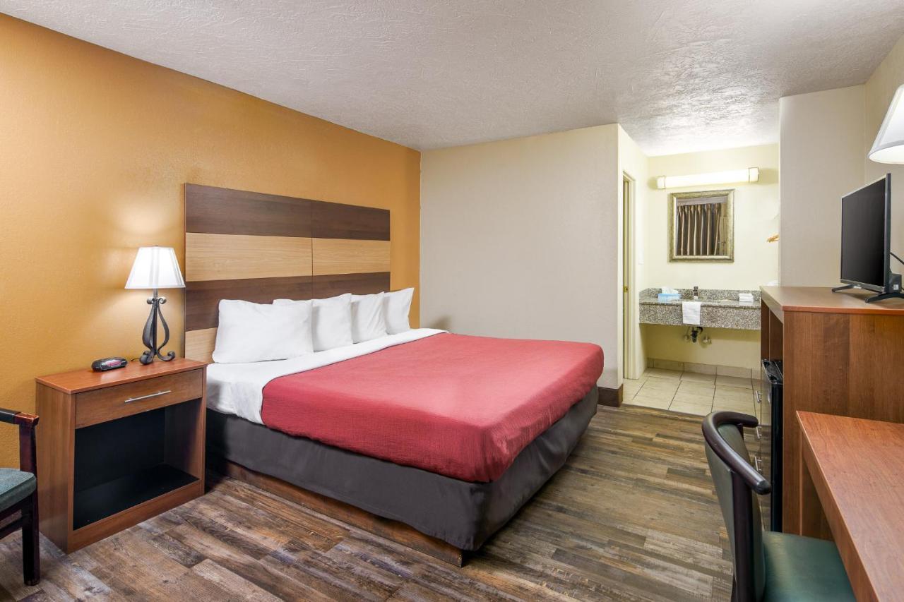 Americana Inn A Travelodge By Wyndham Pigeon Forge Luaran gambar