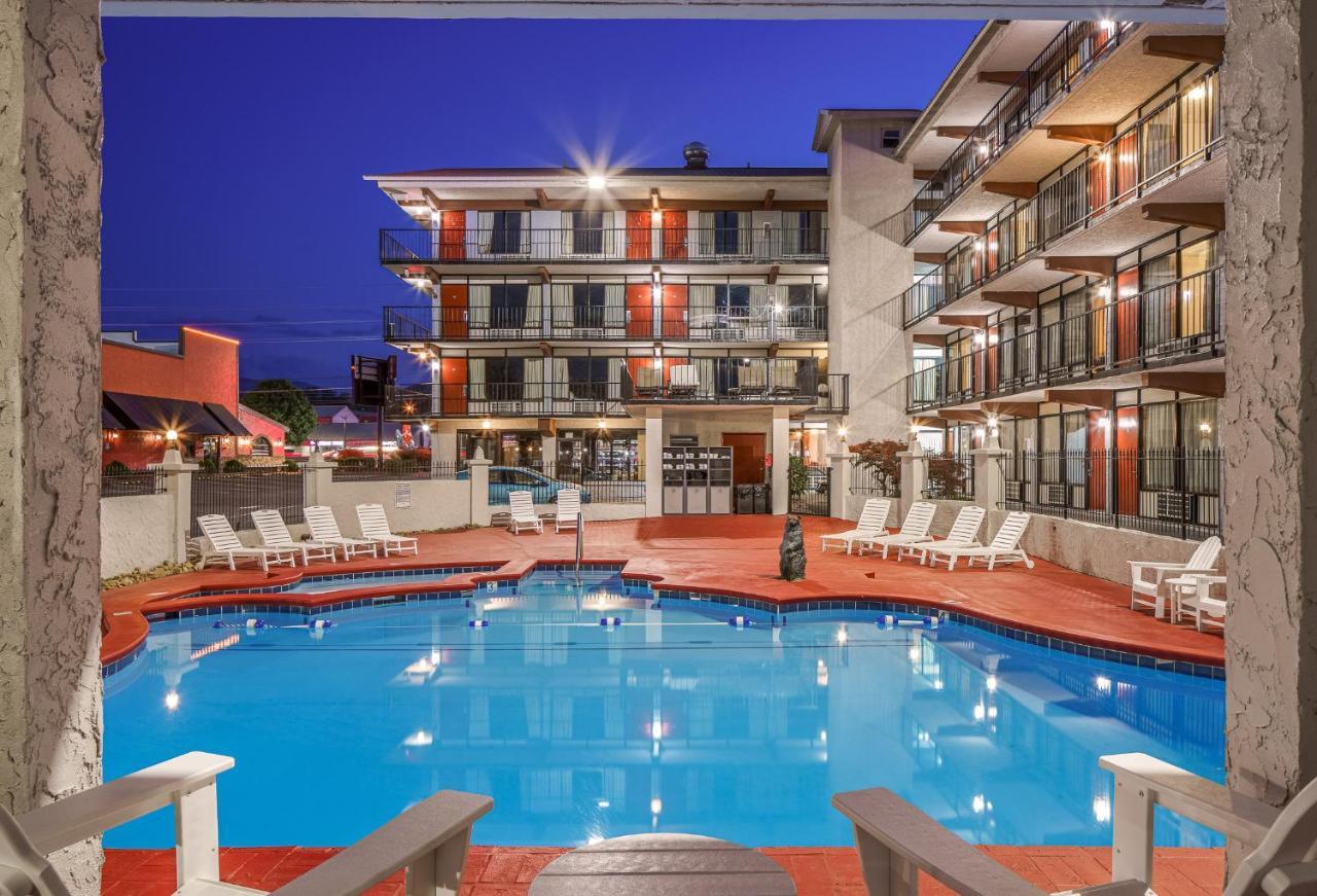 Americana Inn A Travelodge By Wyndham Pigeon Forge Luaran gambar